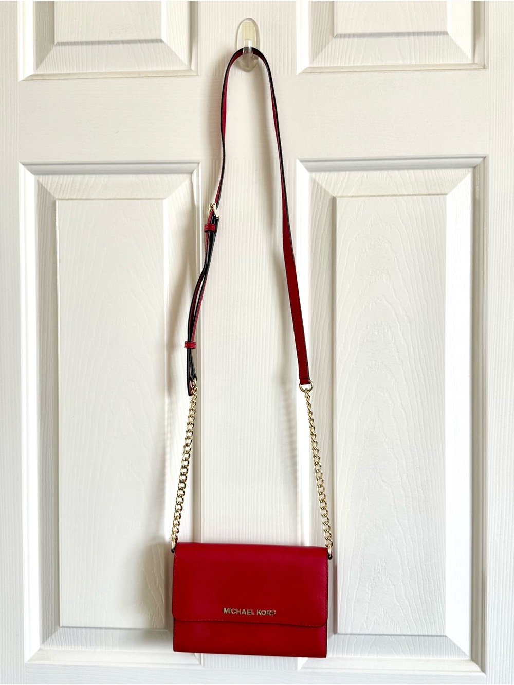 Michael Kors Jet Set travel saffiano leather red crossbody bag